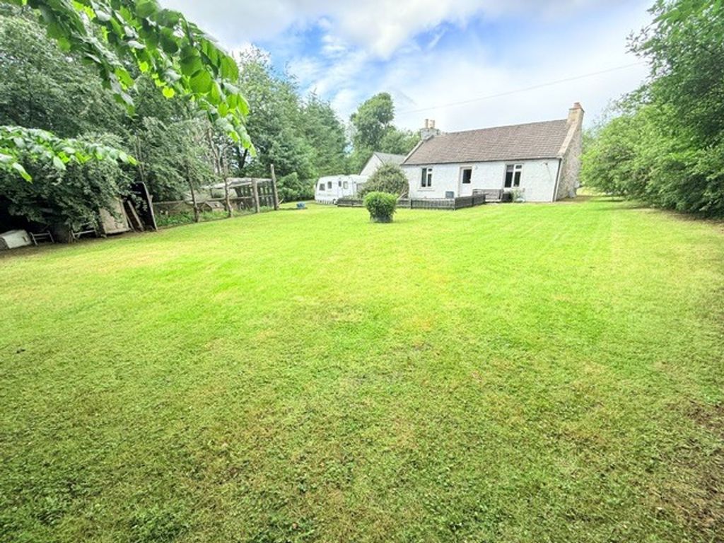 Property photo 1 of 21