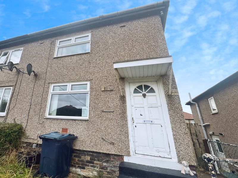 Property photo 1 of 6 Photo 4