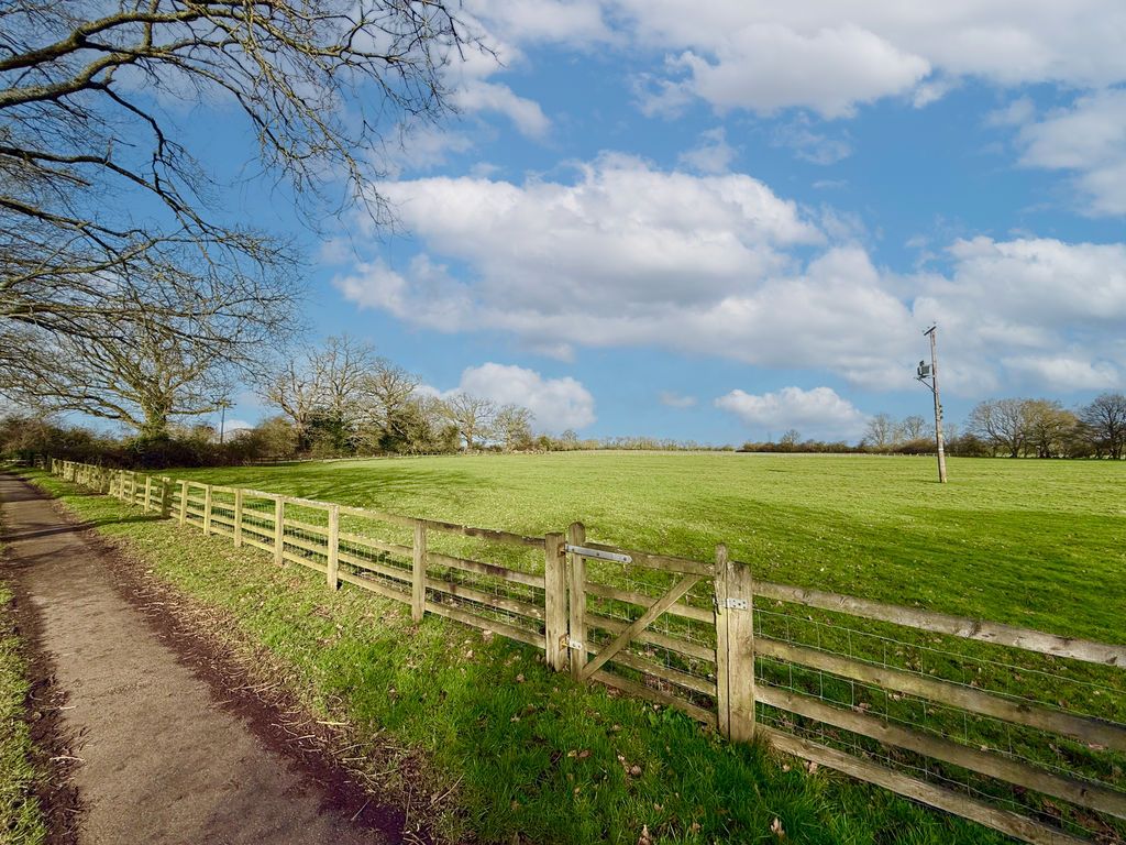 Property photo 1 of 16 Countryside