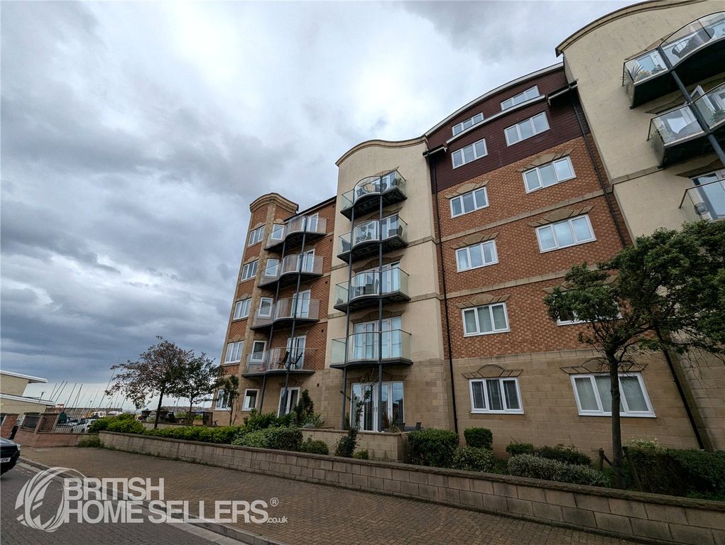 Property photo 1 of 16 Picture No. 13