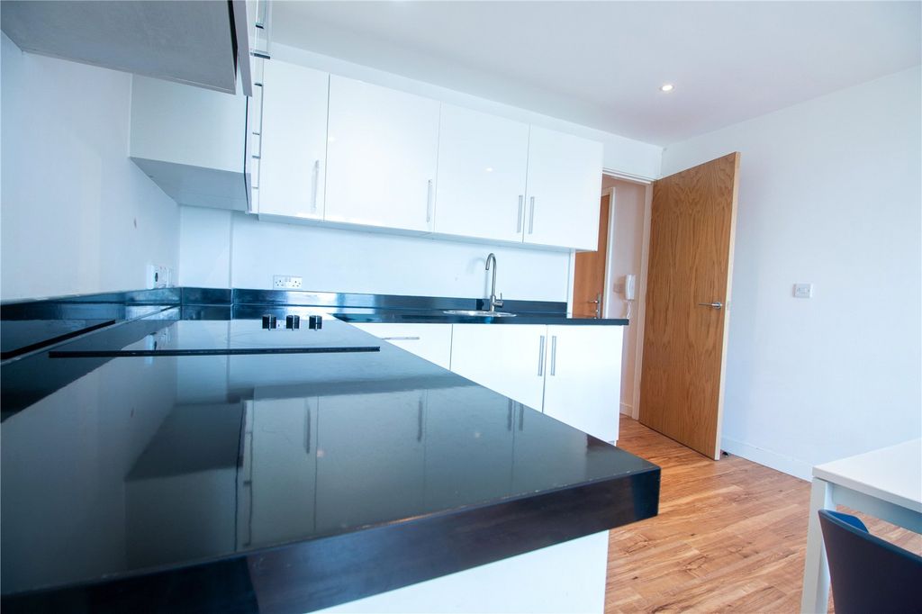 Property photo 3 of 11 Picture No. 03