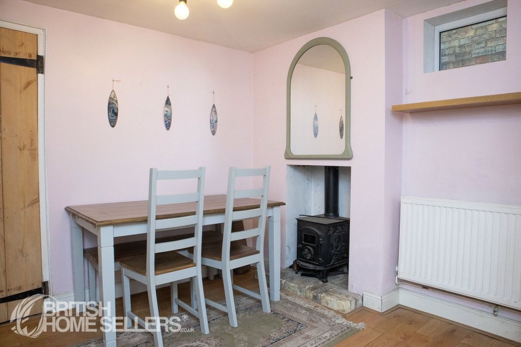 Property photo 3 of 10 Picture No. 08