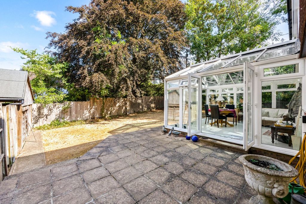 Property photo 3 of 26