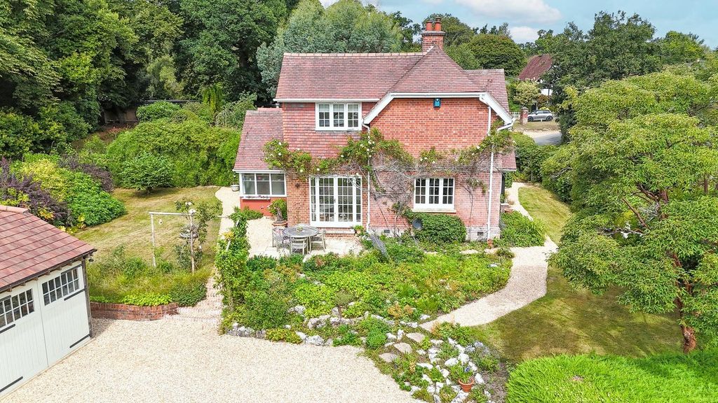 Property photo 3 of 24