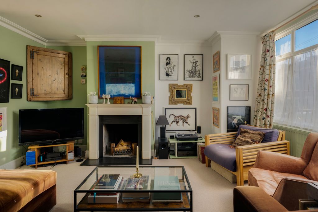 Property photo 3 of 30 Photo 3