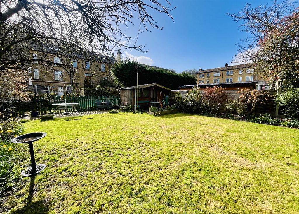 Property photo 2 of 35 Img_4101.Jpeg