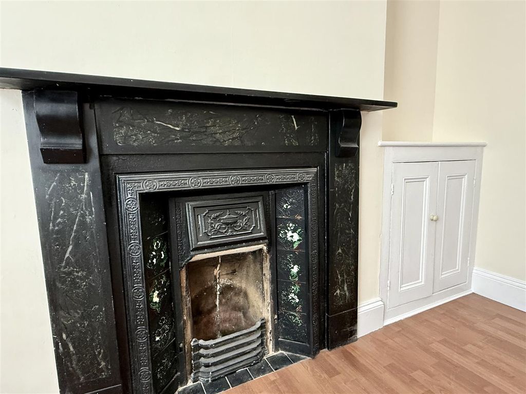 Property photo 3 of 16 Img_1552.Jpg