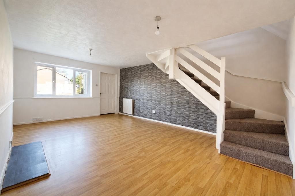 Property photo 3 of 12 Photo 3