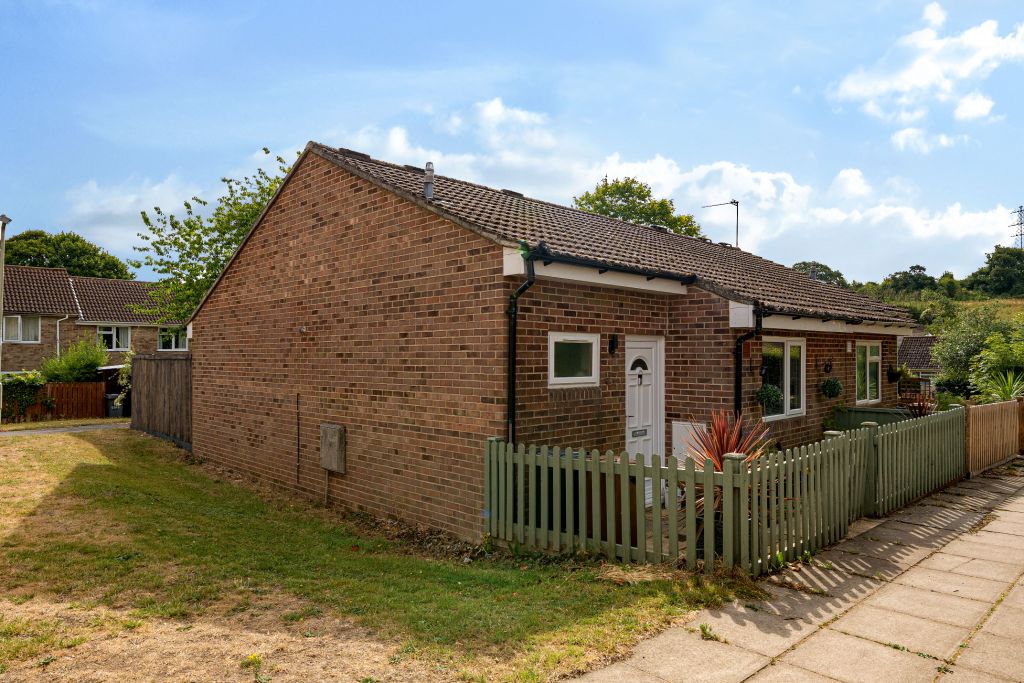 Property photo 3 of 21