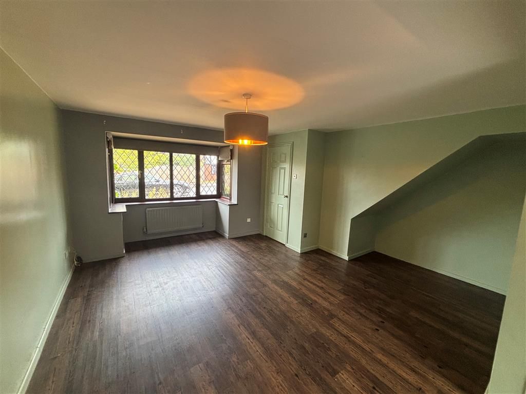 Property photo 3 of 12 Living Room