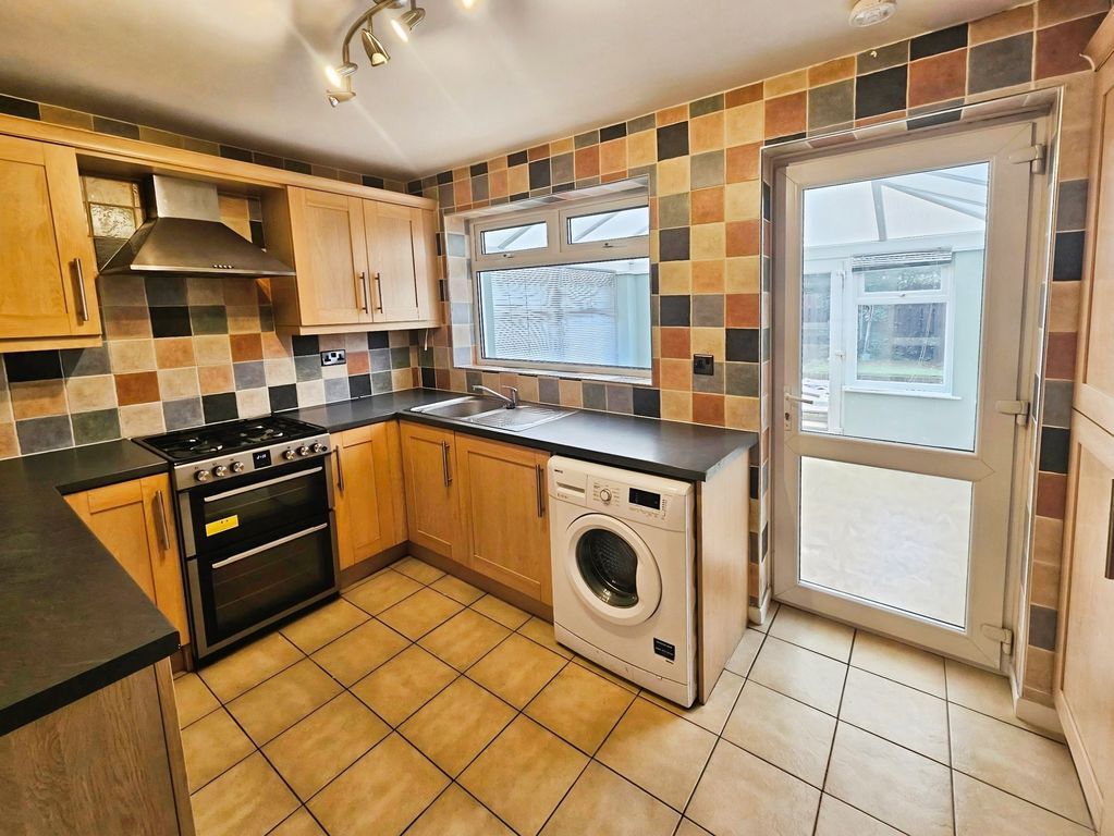 Property photo 2 of 9 Photo 7