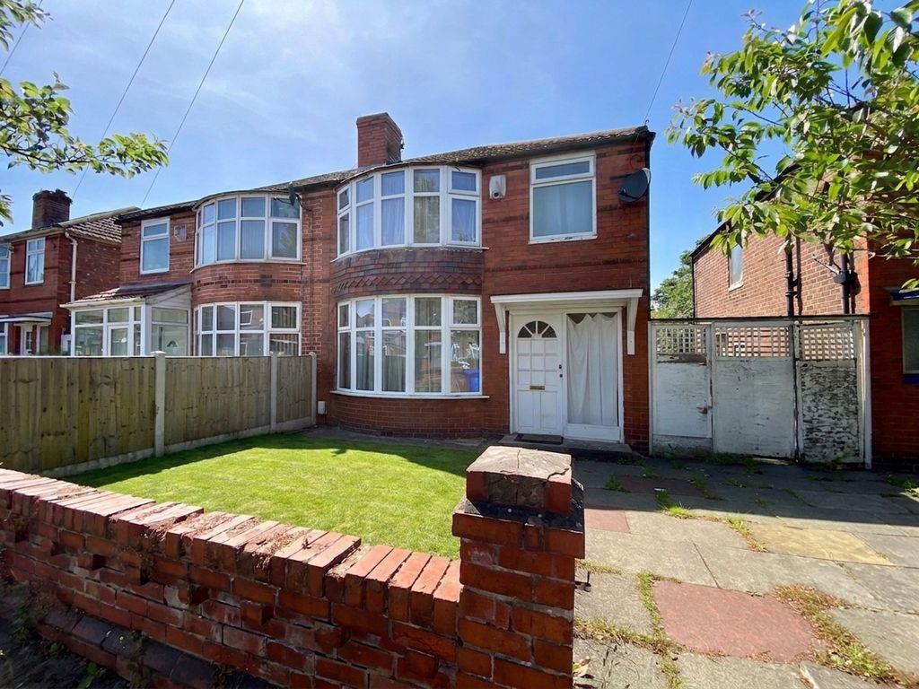 Property photo 1 of 11