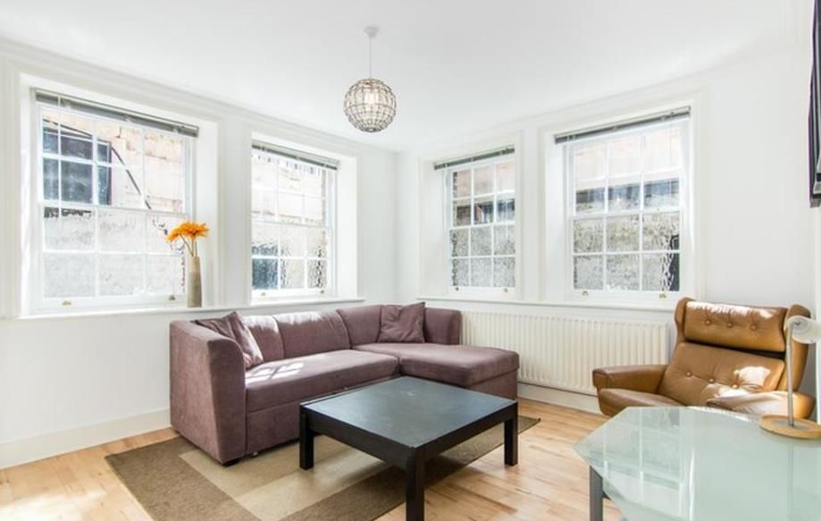 Property photo 3 of 6 14A Hyde Park Mansions 3 17.10.Png