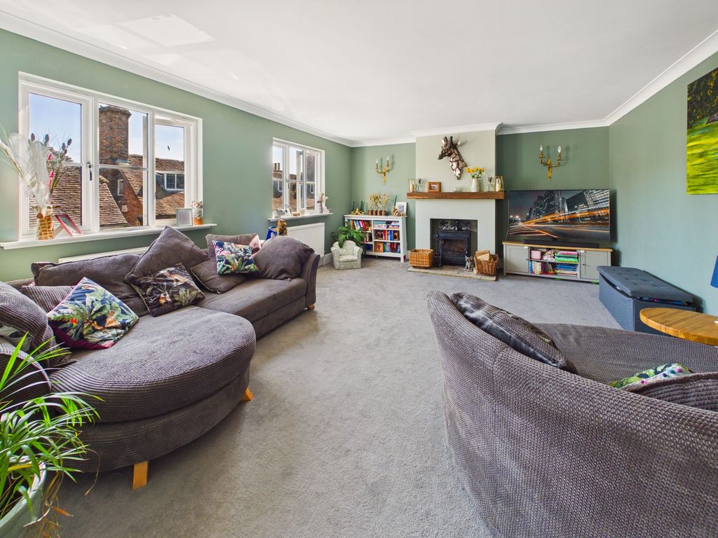 Property photo 2 of 15 Sitting Room