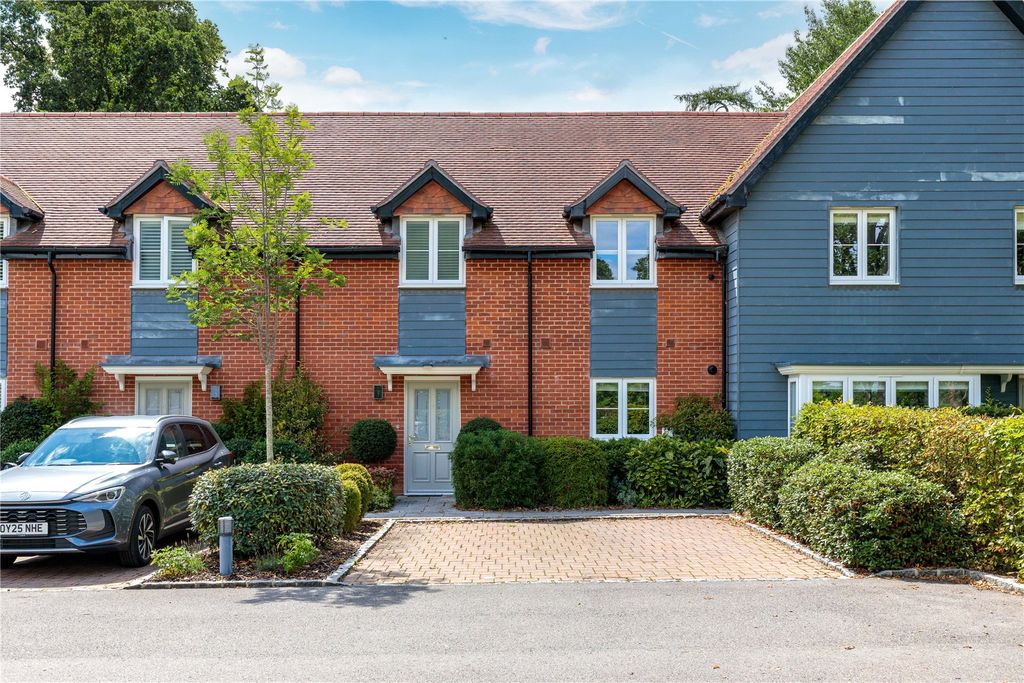 Property photo 3 of 15 Picture No. 26