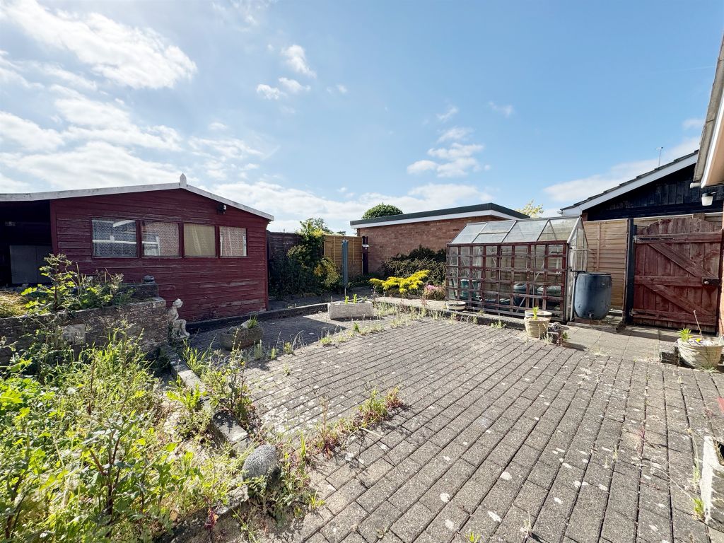 Property photo 2 of 19