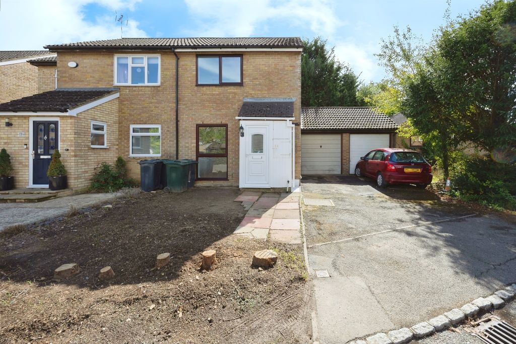 Property photo 2 of 17