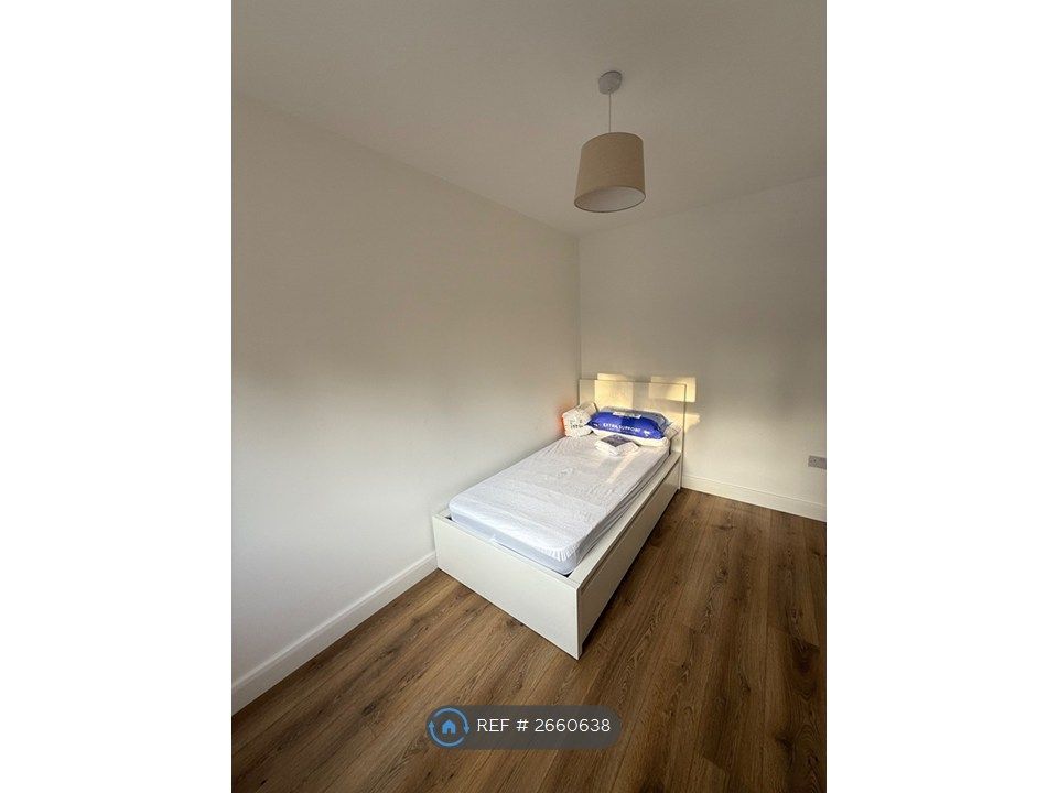 Property photo 2 of 3