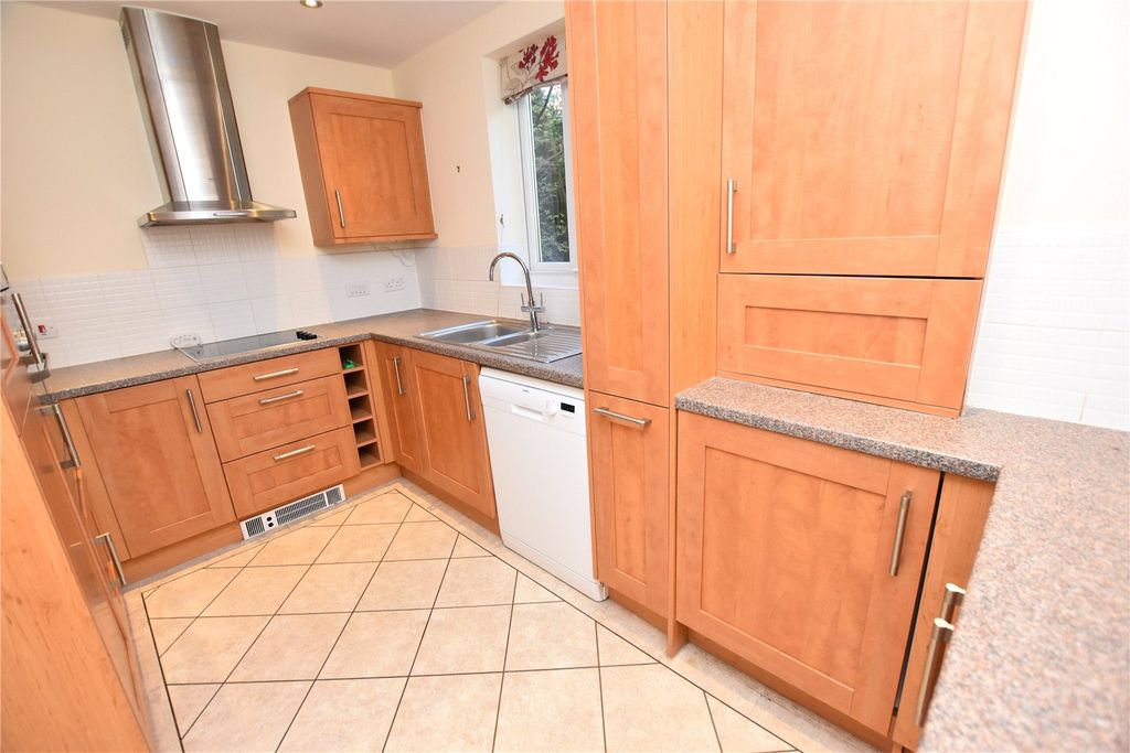 Property photo 3 of 12 Picture No. 03