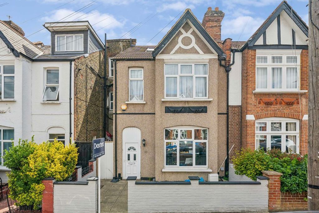 Property photo 1 of 10