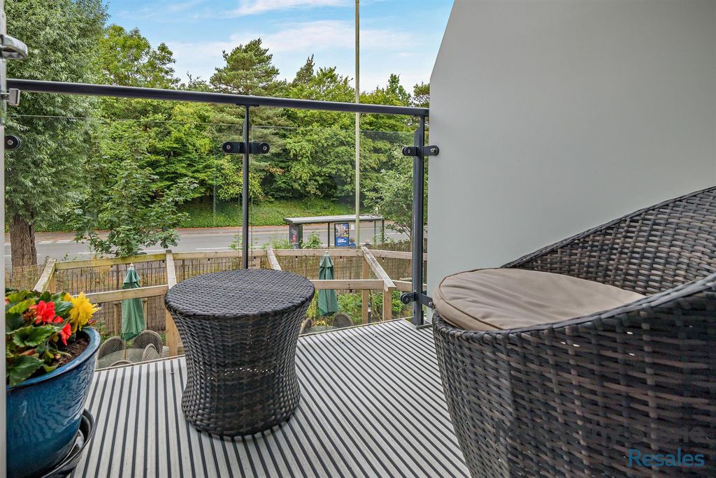 Property photo 3 of 16 Balcony