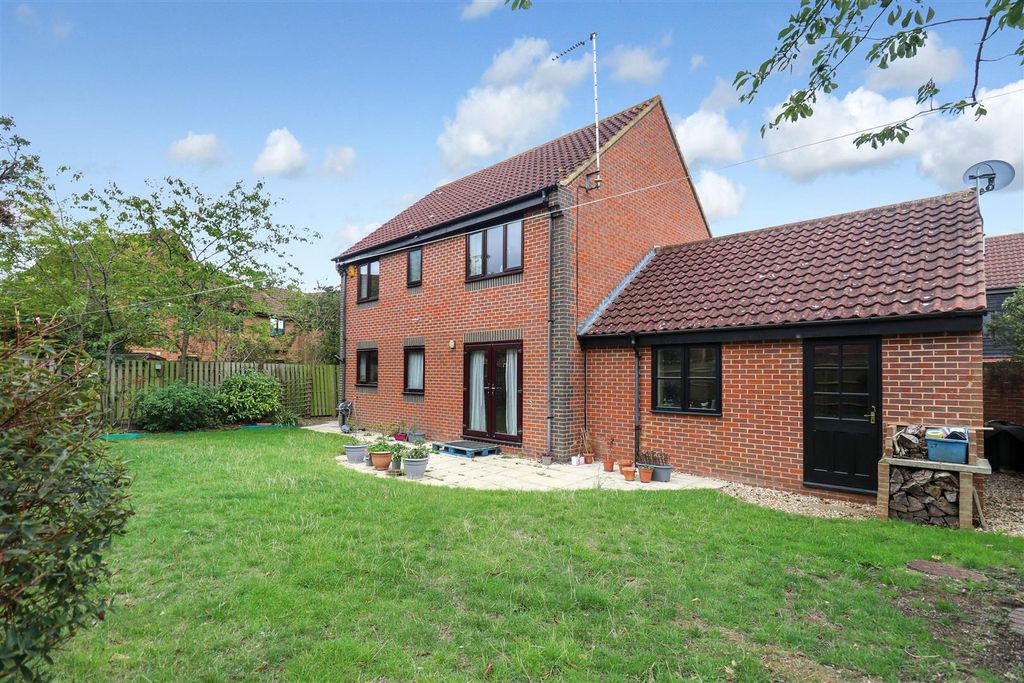 Property photo 2 of 33 Img_5792.Jpg