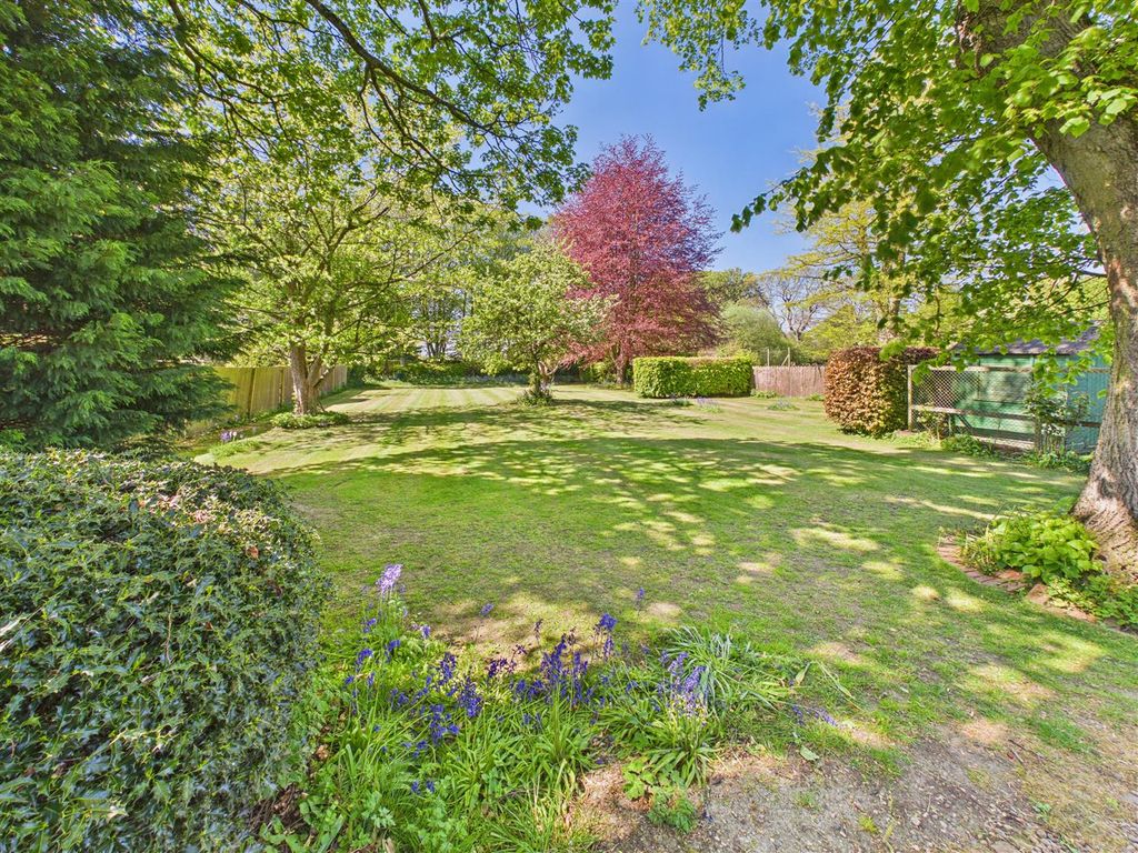 Property photo 3 of 38 Outside