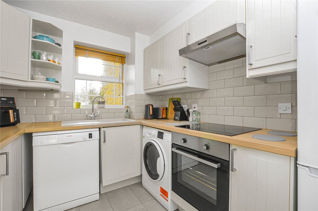 Property photo 3 of 10 Picture No. 10