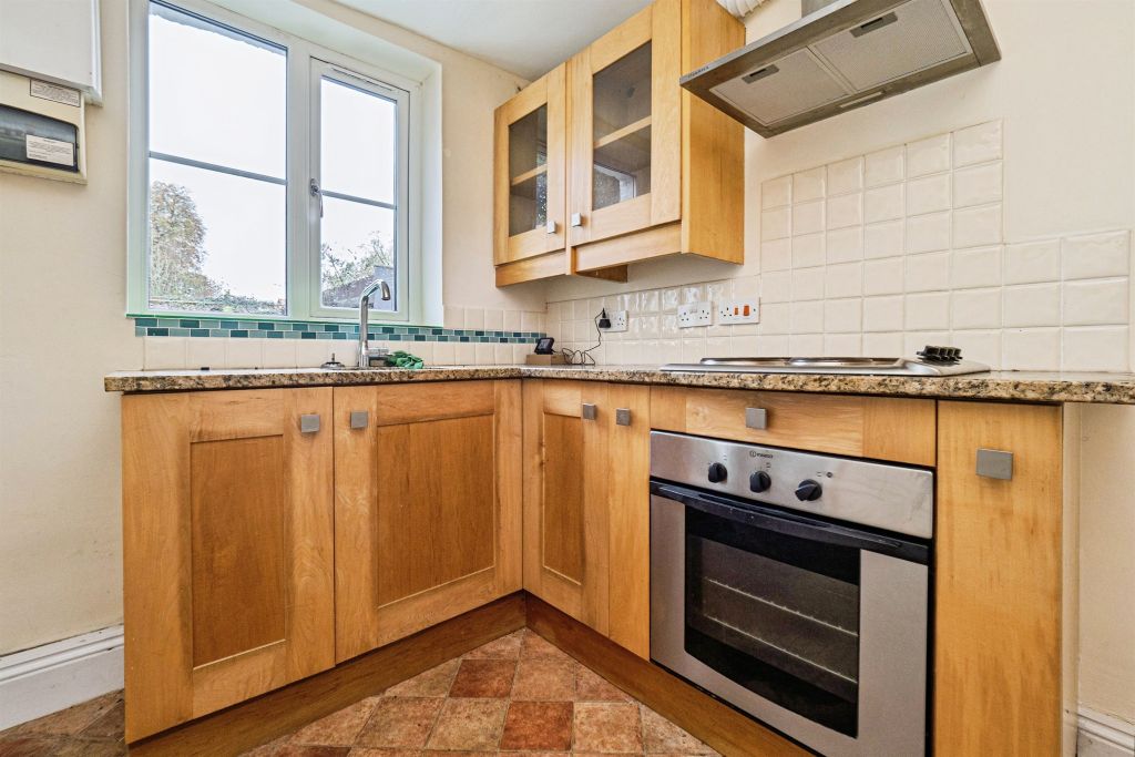 Property photo 3 of 14