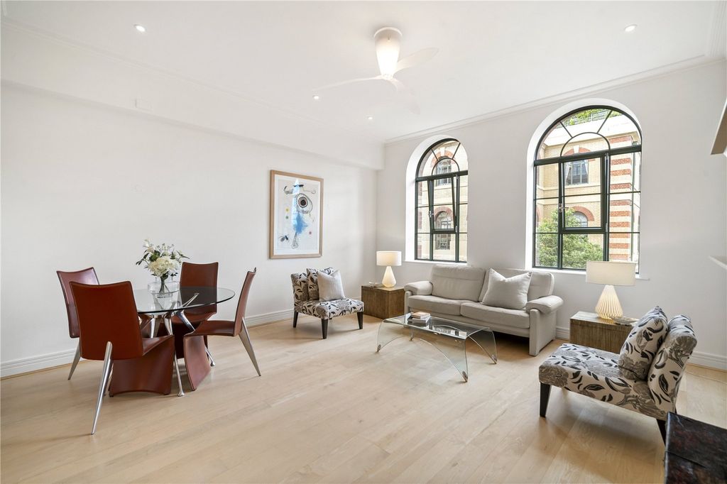 Property photo 1 of 14 Reception Room