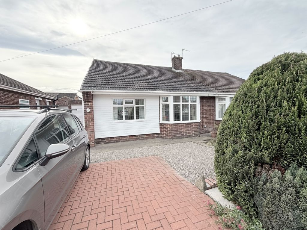 Property photo 1 of 9 42Ddd248-6913-4d1E-815c-B737772F0762