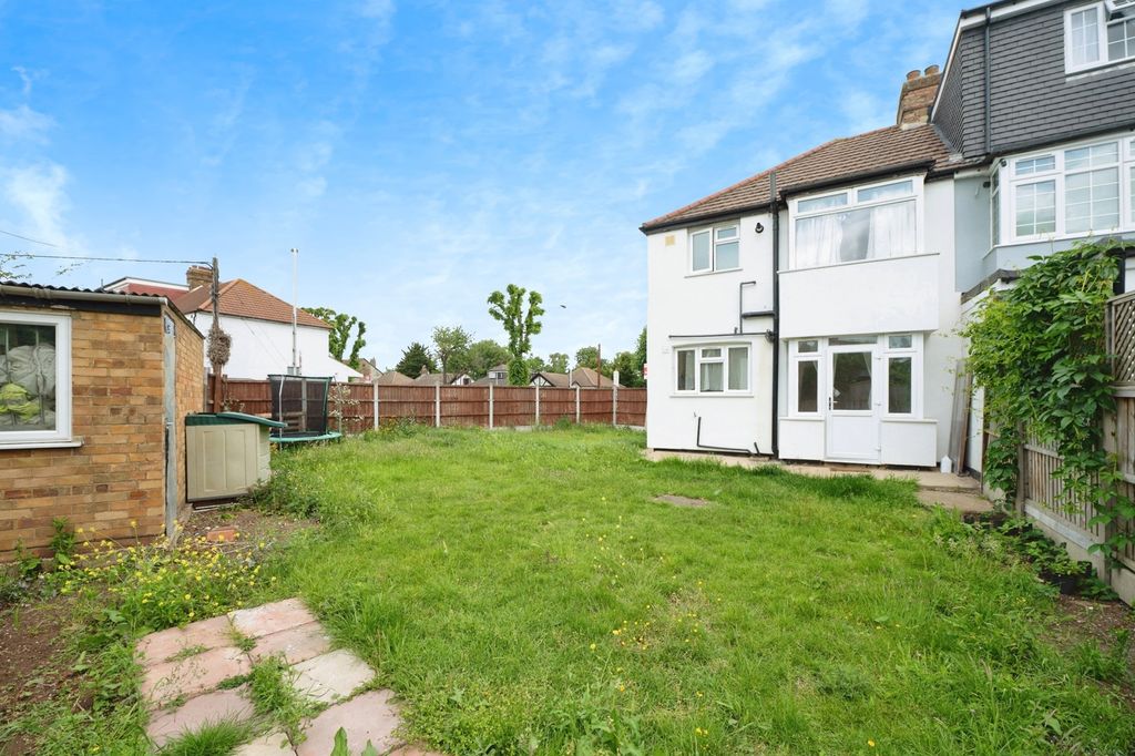 Property photo 2 of 12 Photo
