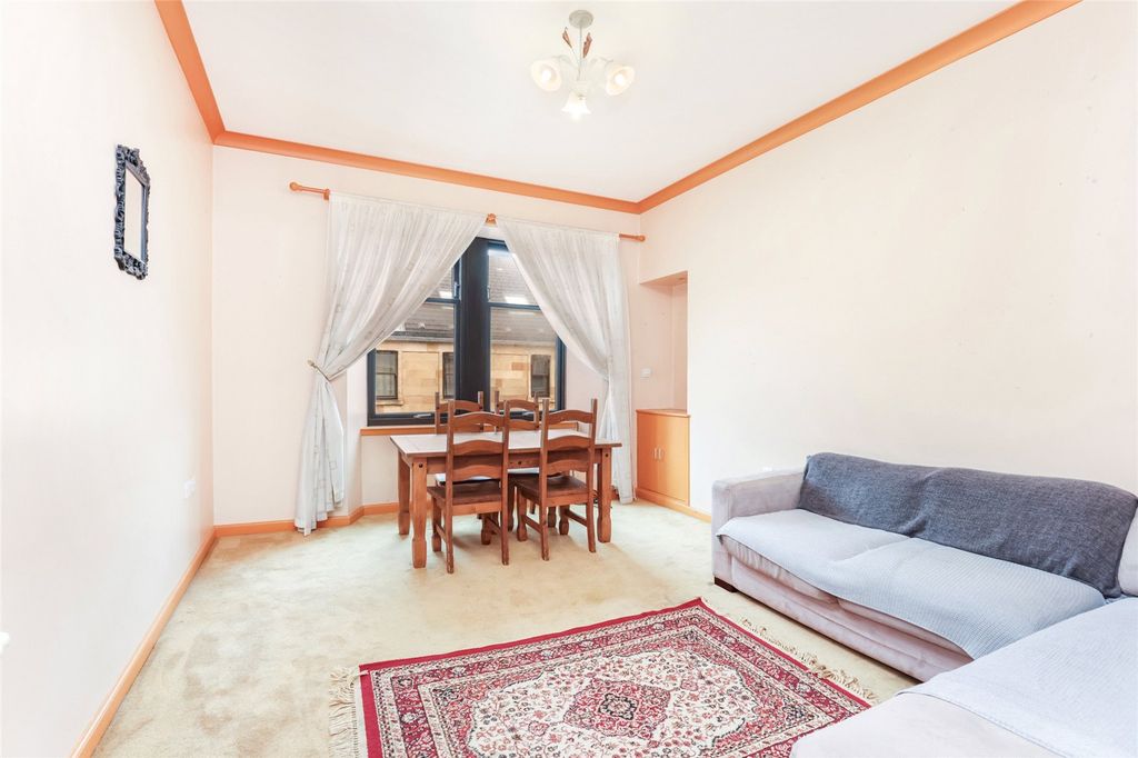 Property photo 2 of 15 Picture No. 05