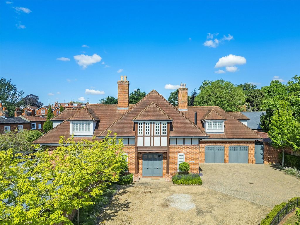 Property photo 1 of 28 Front