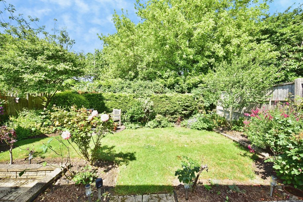 Property photo 2 of 20 Pbox-Img.Jpg
