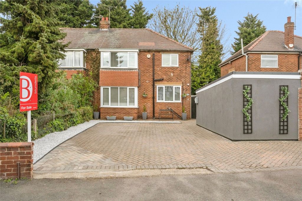 Property photo 1 of 14 Front