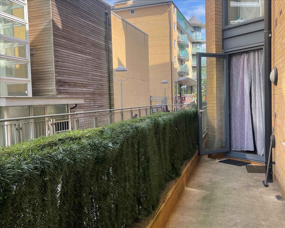 Property photo 3 of 10