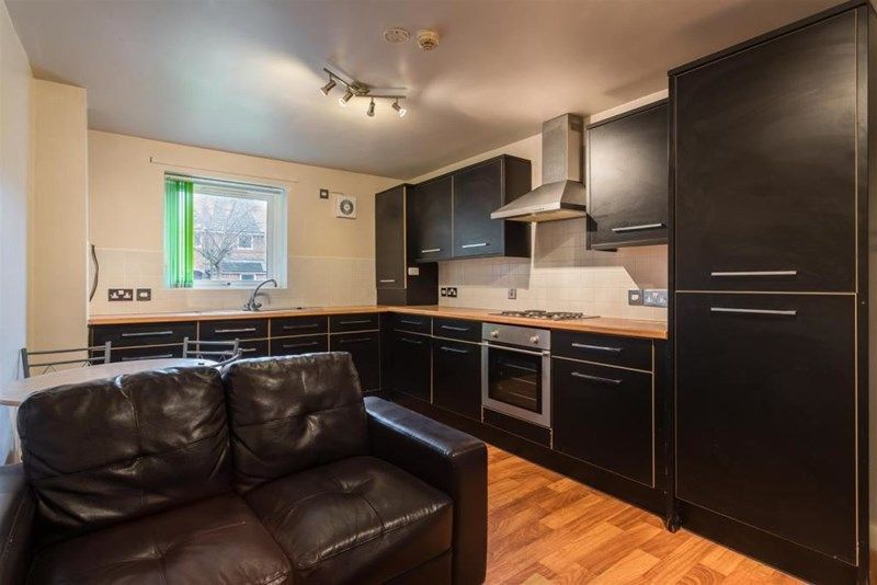 Property photo 3 of 15