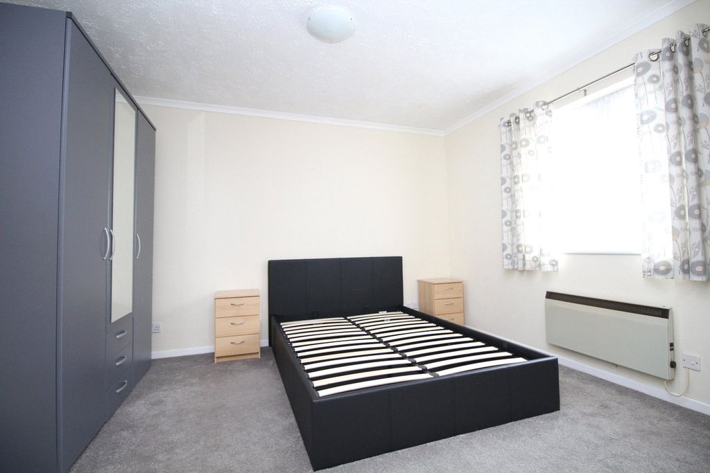 Property photo 3 of 11 Picture No. 08