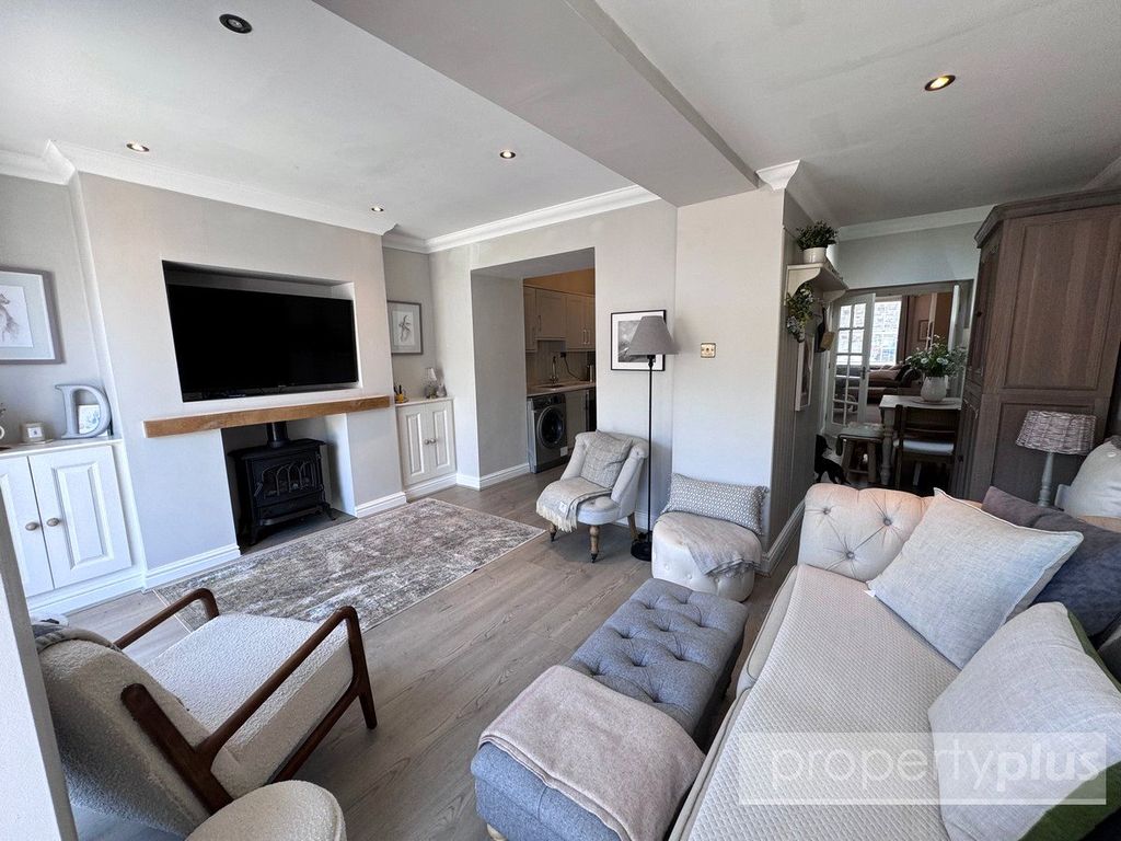 Property photo 3 of 27 Picture No. 26