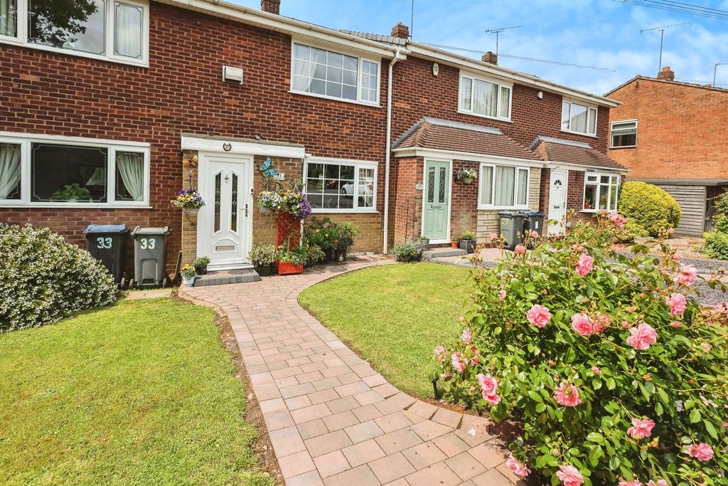 Property photo 1 of 18