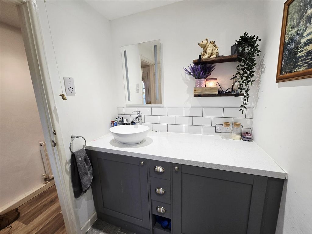Additional image 19 of 4 bed end terrace house for saleArundell Gardens, Lifton PL16