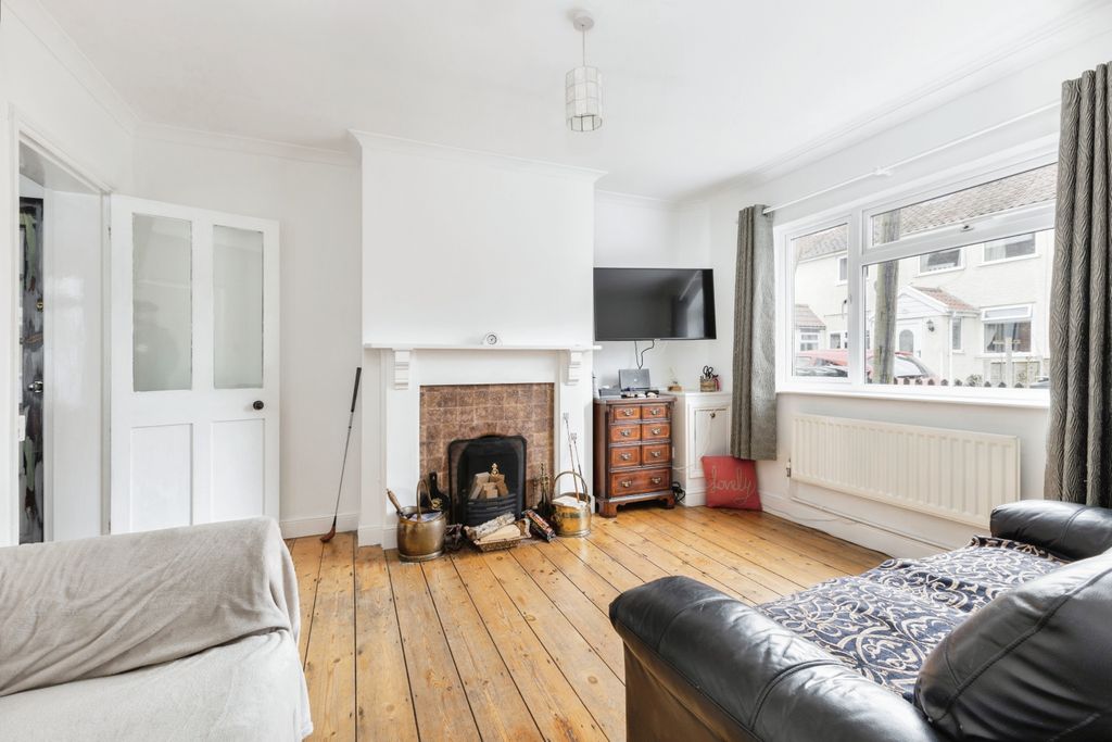 Property photo 3 of 16 Photography