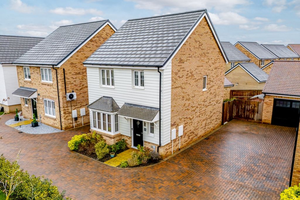 Property photo 1 of 23 21 Conway Drive (Bourne)-2