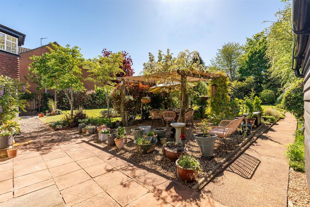 Additional image 55 of 5 bed detached house for saleBullocks Lane, Hertford SG13