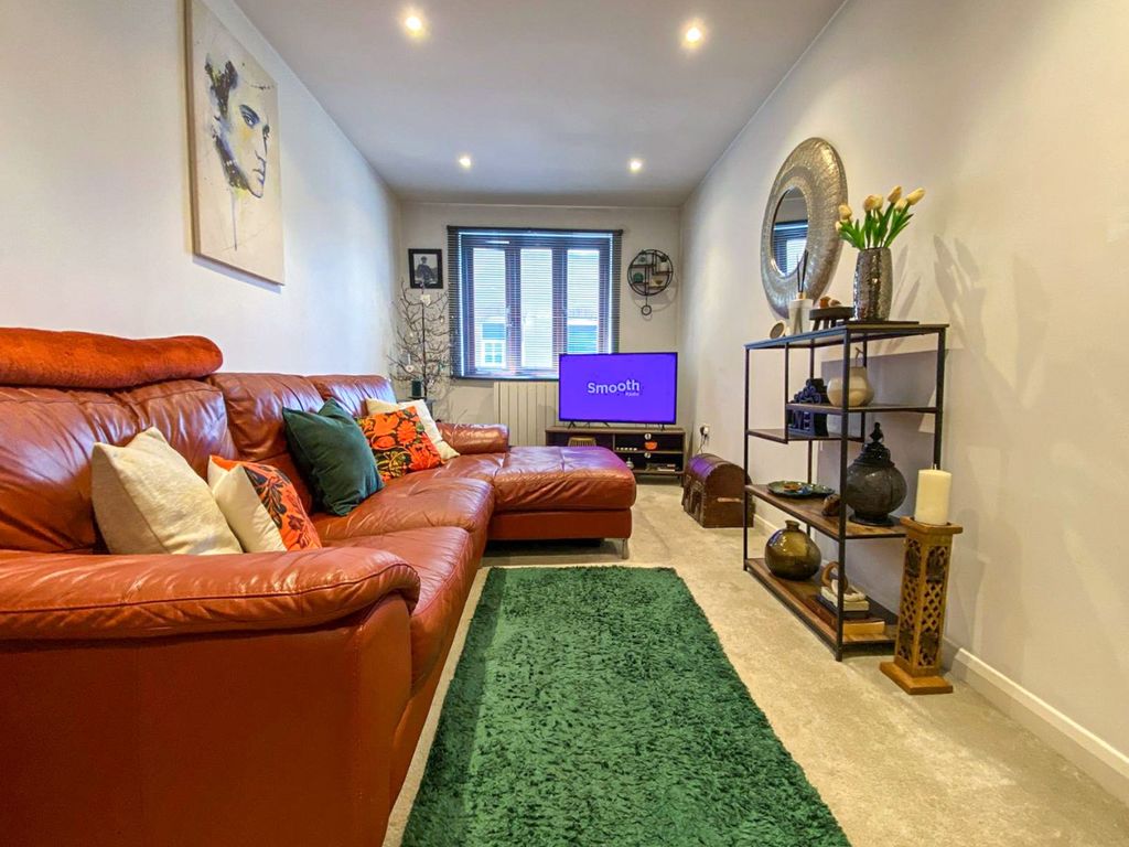 Property photo 3 of 10 5347623