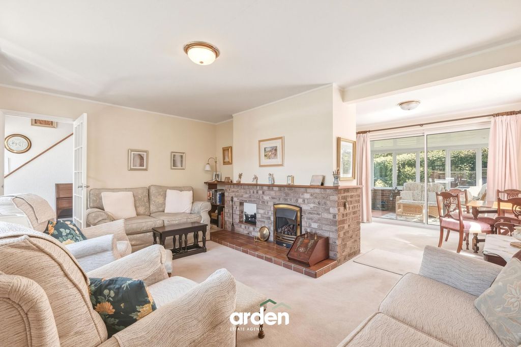 Property photo 3 of 14