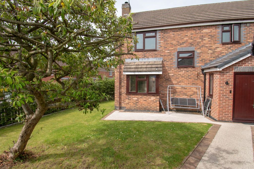 Property photo 1 of 22
