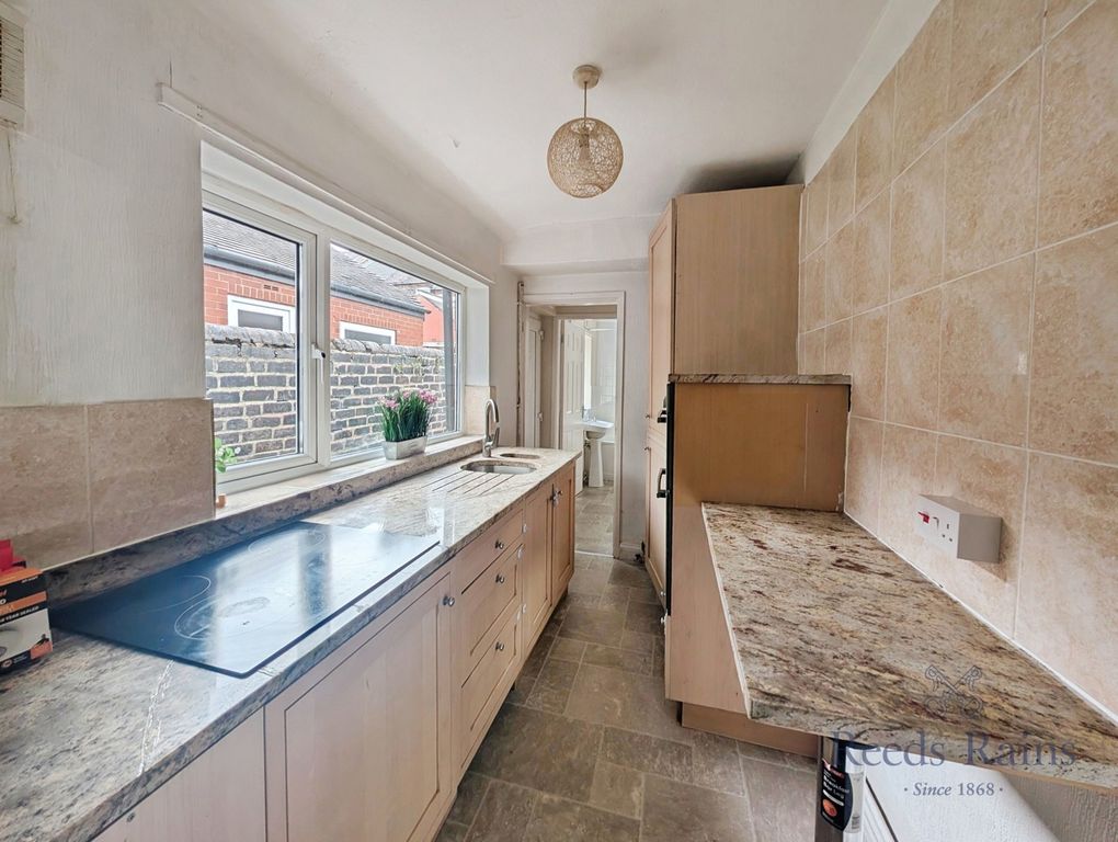 Property photo 3 of 9 Pbox-Img.Jpg