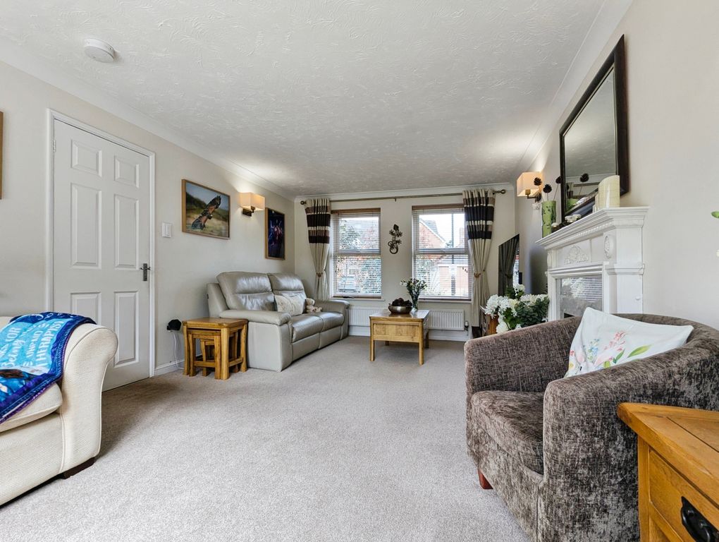 Property photo 3 of 26